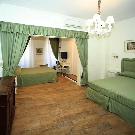 招待所 Residenza Ponte Sant'angelo 2*