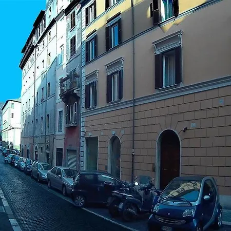 Residenza Ponte Sant'angelo 招待所 2*
