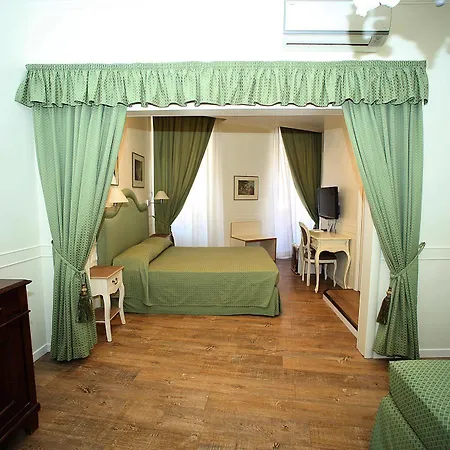 招待所 Residenza Ponte Sant'angelo 2*