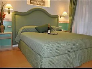 Residenza Ponte Sant'angelo 招待所 2*